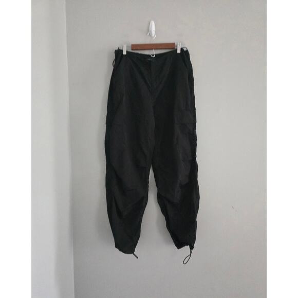 White Fox Black Athletic Cargo Pants S - Picture 1 of 4